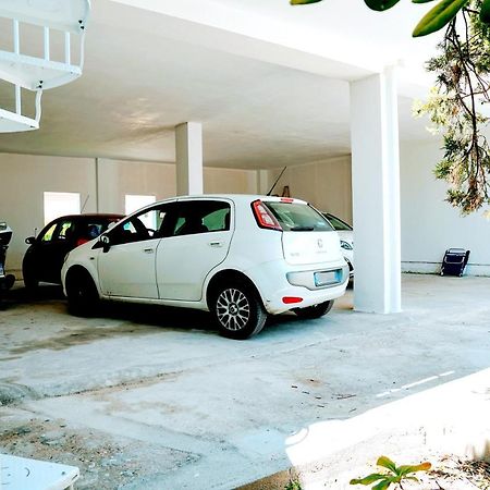 Torre Lapillo Fronte Mare In Centro Con Parcheggio Coperto Eksteriør bilde