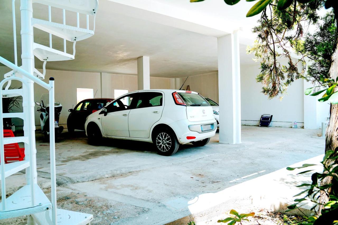 Torre Lapillo Fronte Mare In Centro Con Parcheggio Coperto Eksteriør bilde