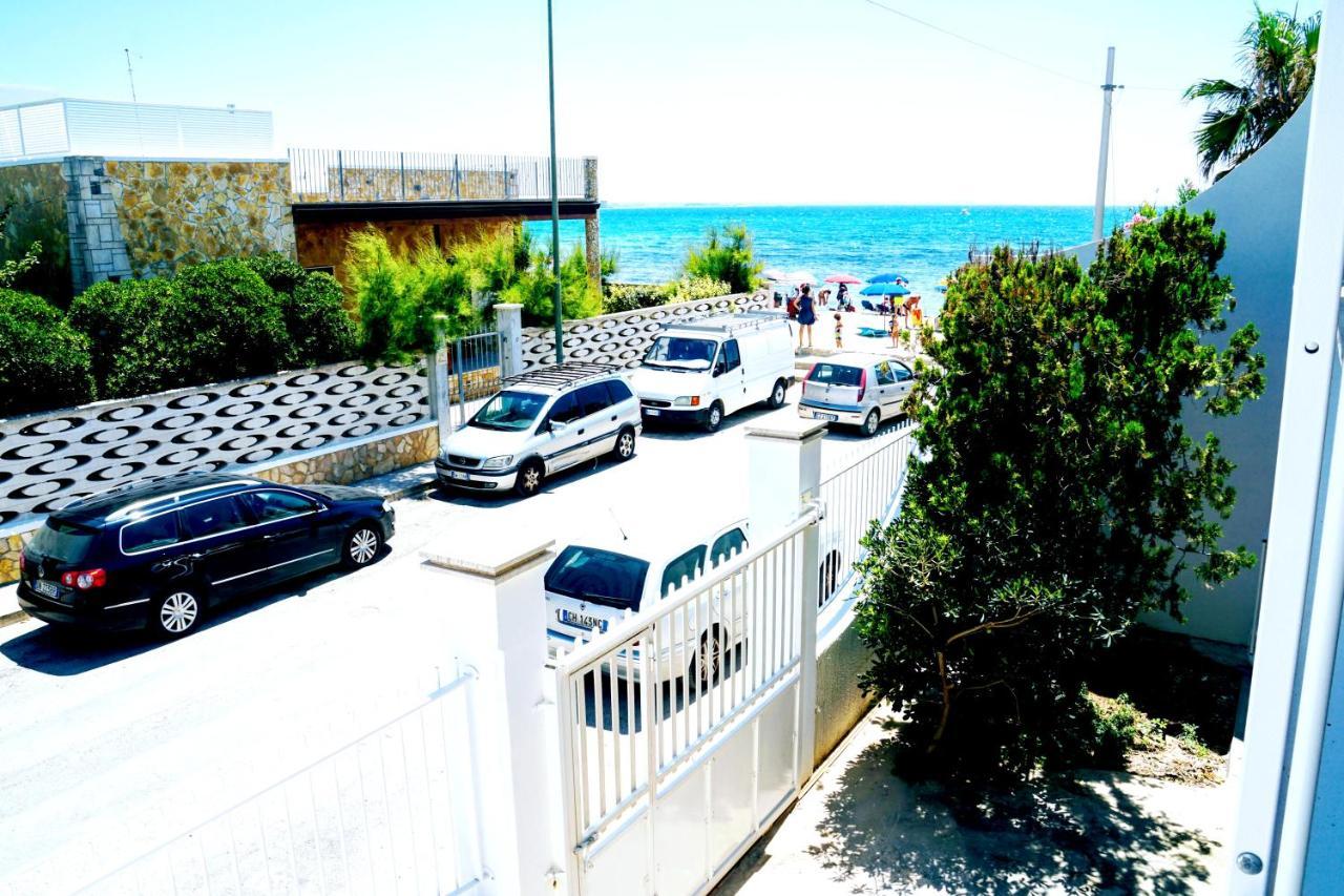 Torre Lapillo Fronte Mare In Centro Con Parcheggio Coperto Eksteriør bilde